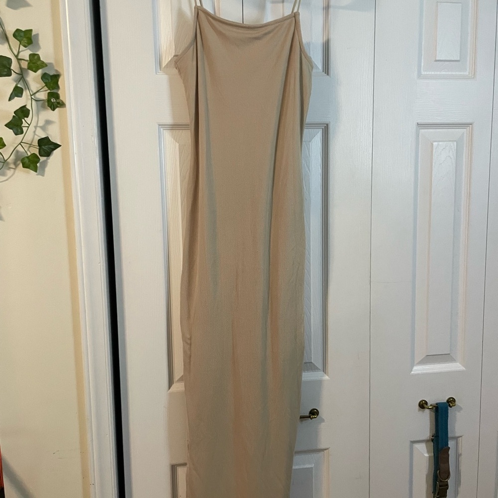 Rue21 Beige Maxi Dress